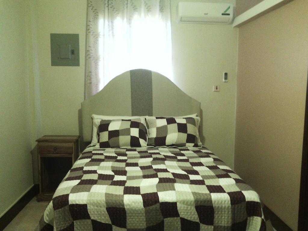 Hotel Tropik Leadonna Montego Bay Habitación foto
