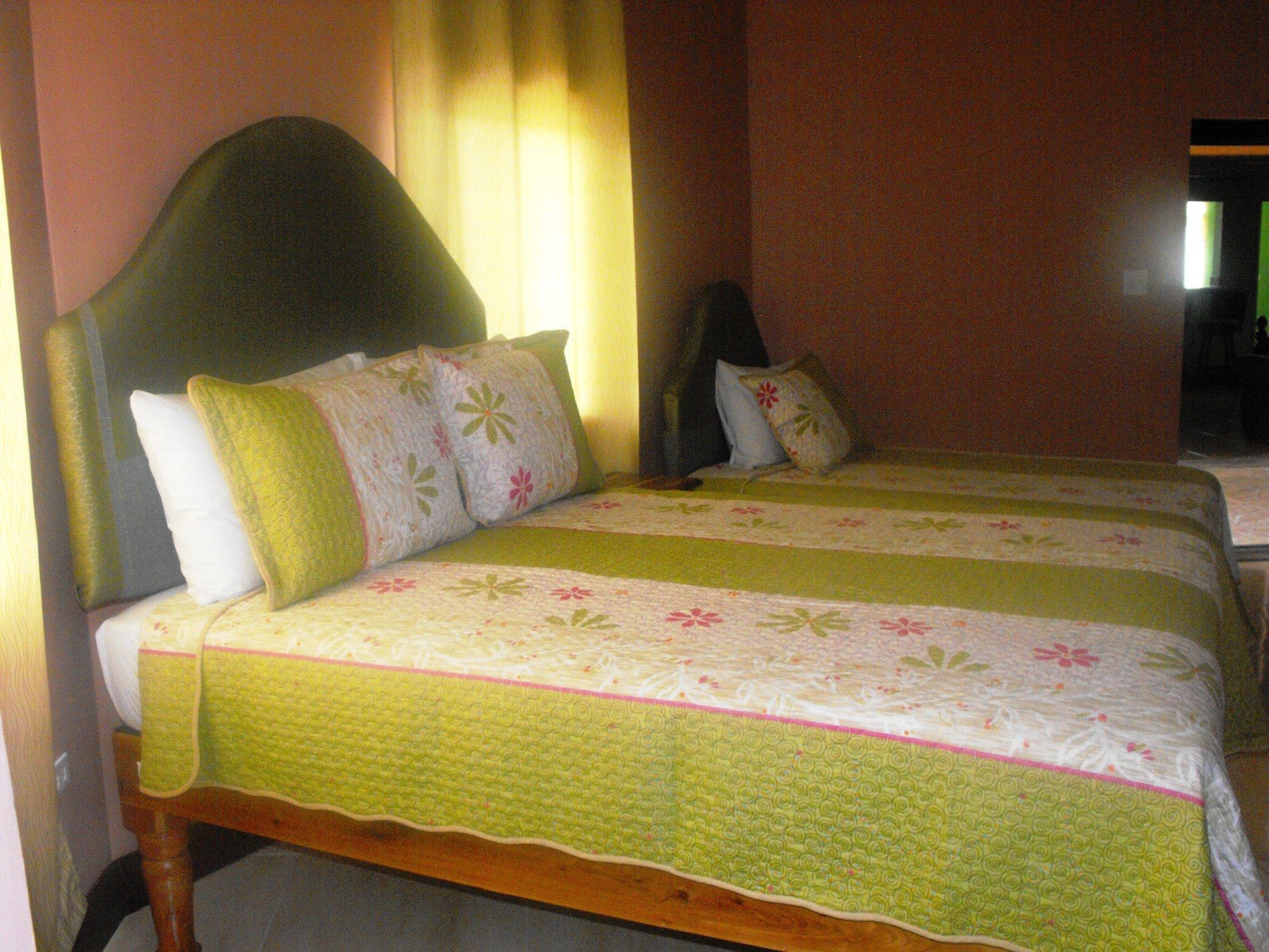 Hotel Tropik Leadonna Montego Bay Exterior foto
